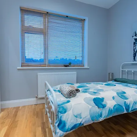 Charming 2-bed Flat With Garden Appartement *