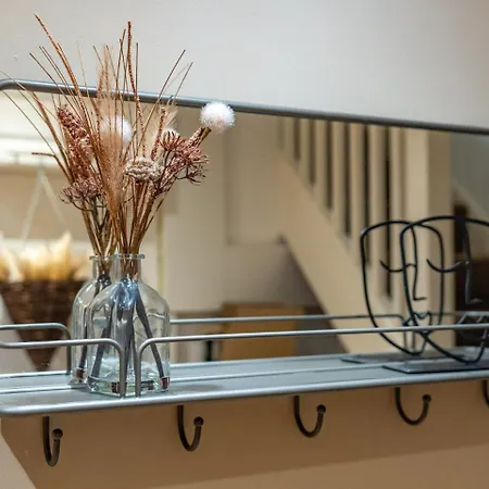 Charming 2-bed Flat With Garden Appartement *